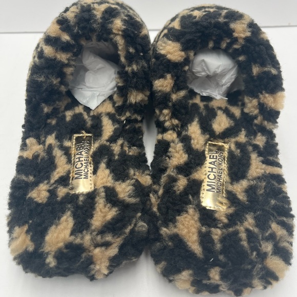 💥 MICHAEL KORS Alexis Closed Toe Slipper - Picture 5 of 7